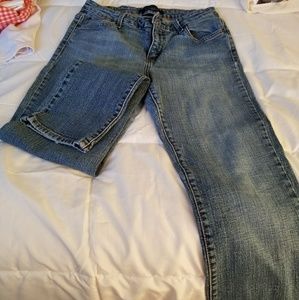 Mid-rise Skinny Levi jeans❤FINAL PRICE❤